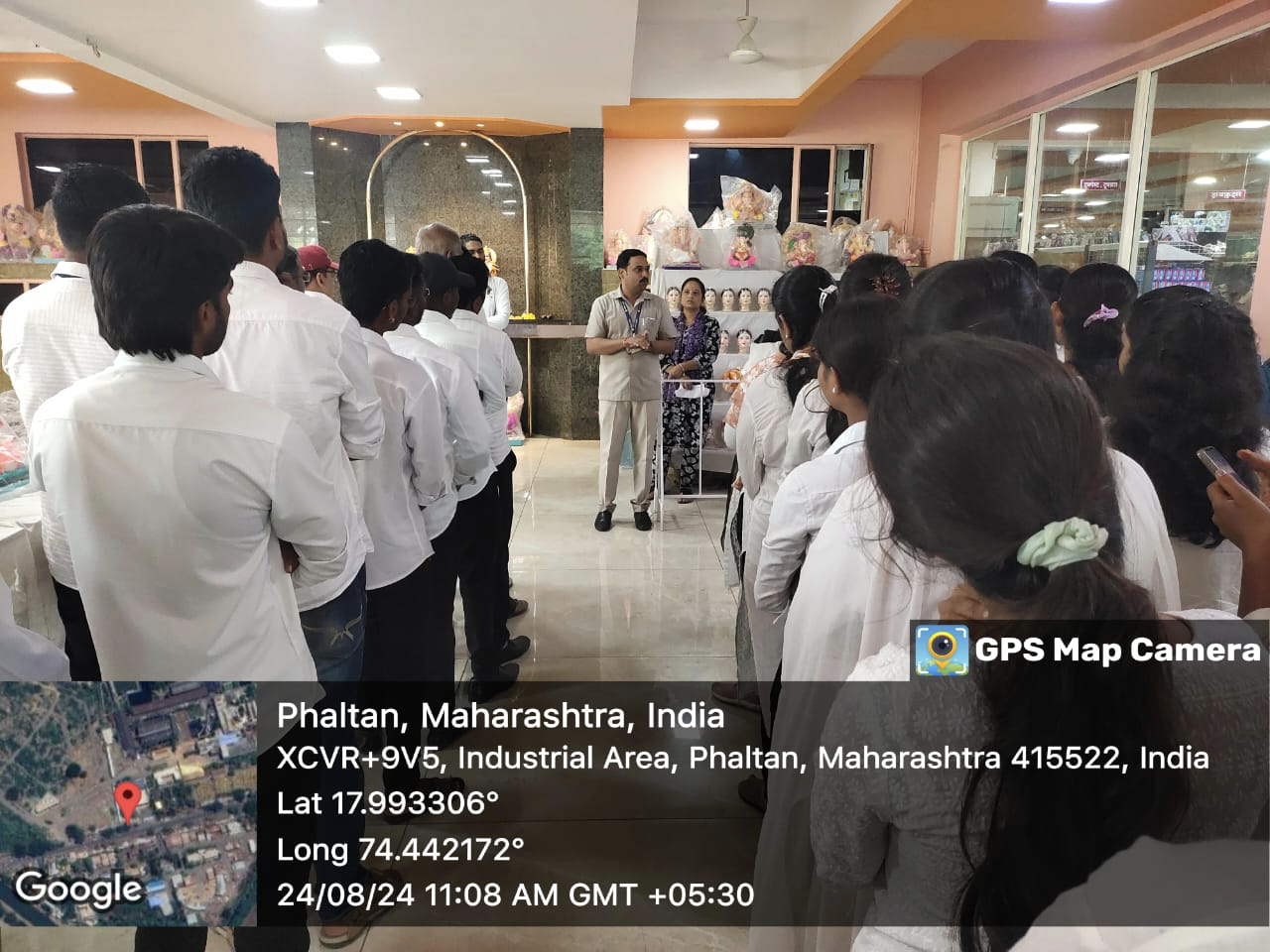 Visit to ShriRam Bazar (2024-25)